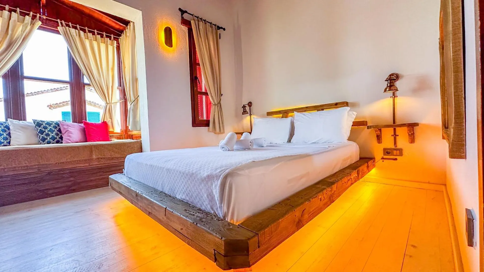 Banana Alacati Food & Stay - Adults Only 3*,  Turcia